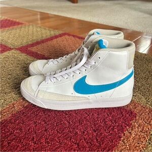 Nike Blazer two toned blue and yellow high top